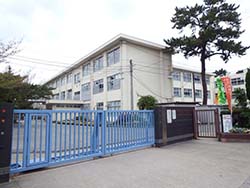 百道小学校